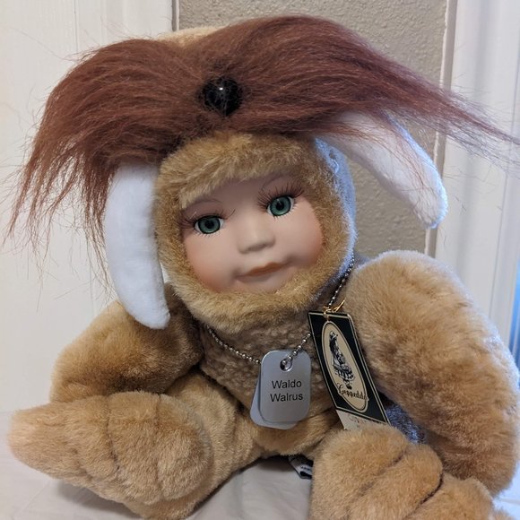 Geppeddo Cuddle Kids "Waldo Walrus" 9" Precious Porcelain Face Plush Doll w/COA - Picture 3 of 12